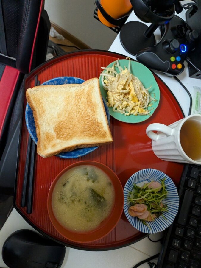 本日の朝飯