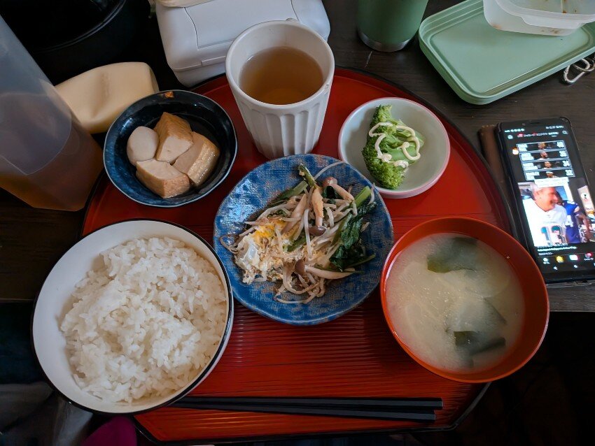本日の朝飯